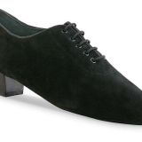 Babette Anna Kern .lta. Tanssikengät ovat laadukkaat ja elegantit kengät, jotka ovat suunniteltu Italiassa.