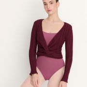 KIETAISUNEULE IVORY, INTERMEZZO